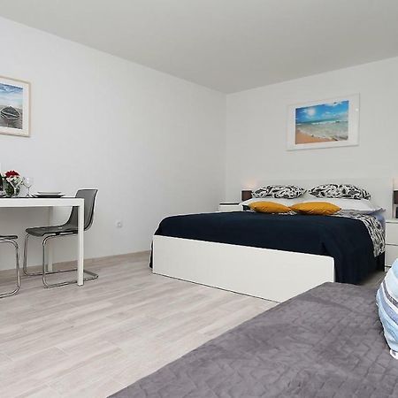 Modern Apartments Iva Makarska Eksteriør bilde