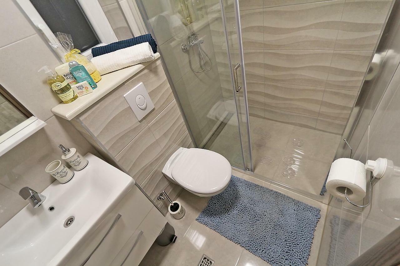 Modern Apartments Iva Makarska Eksteriør bilde