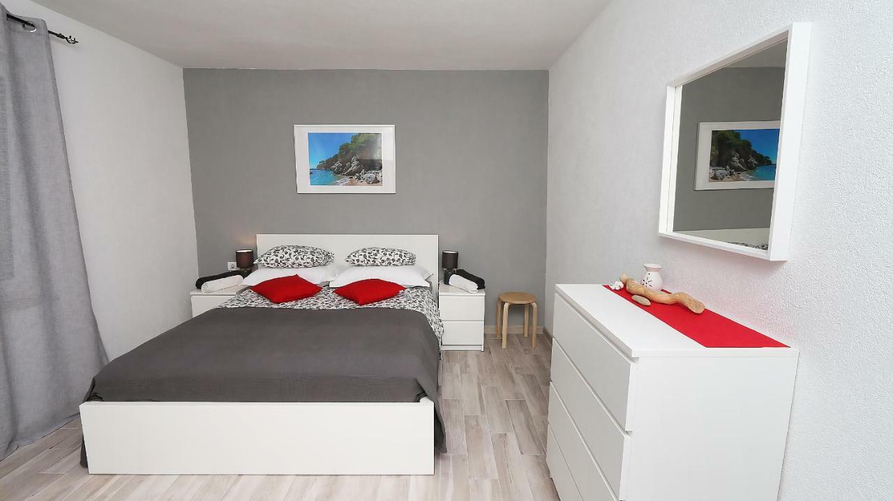 Modern Apartments Iva Makarska Eksteriør bilde