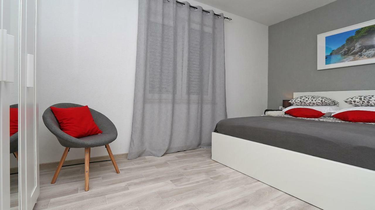 Modern Apartments Iva Makarska Eksteriør bilde